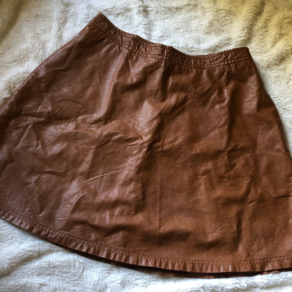 Tinley Road Pleather Brown Circle Skirt